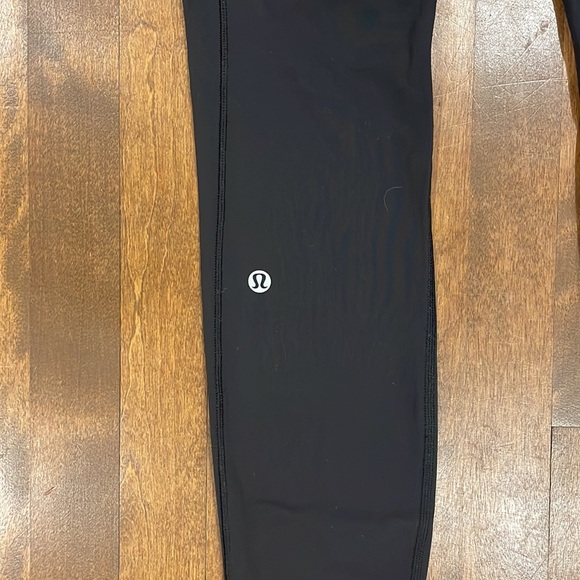 Lululemon leggings - Picture 4 of 5